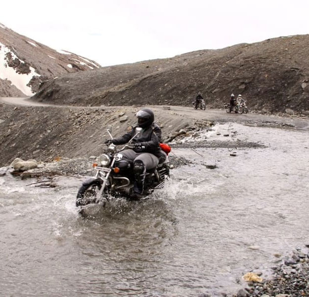 Manali Leh Srinagar Bike Trip 2022